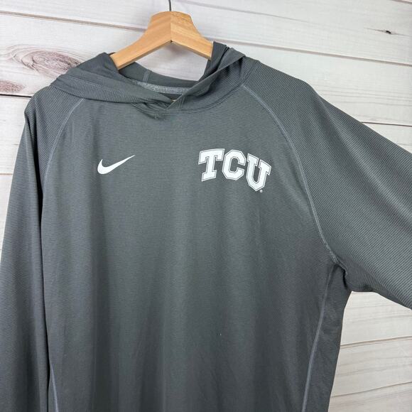 Sold - Picture 3 of 7